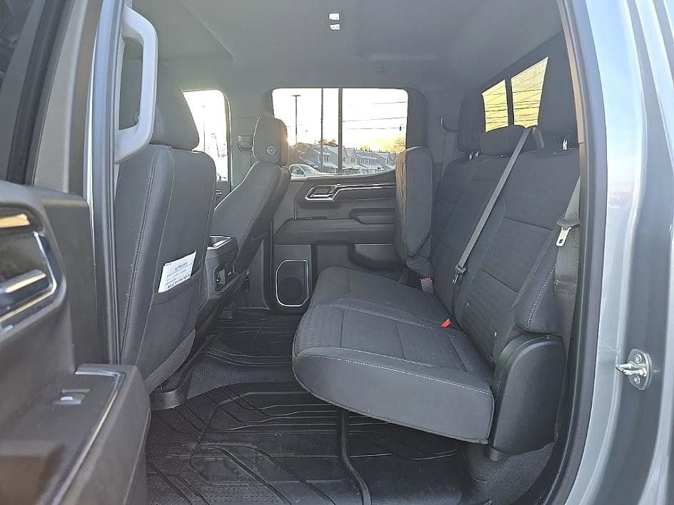 Used 2023 Chevrolet Silverado 1500 RST w/ Redline Edition image 28