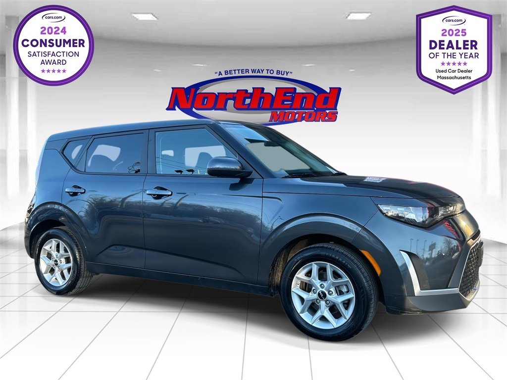 Used 2025 Kia Soul LX w/ LX Technology Package