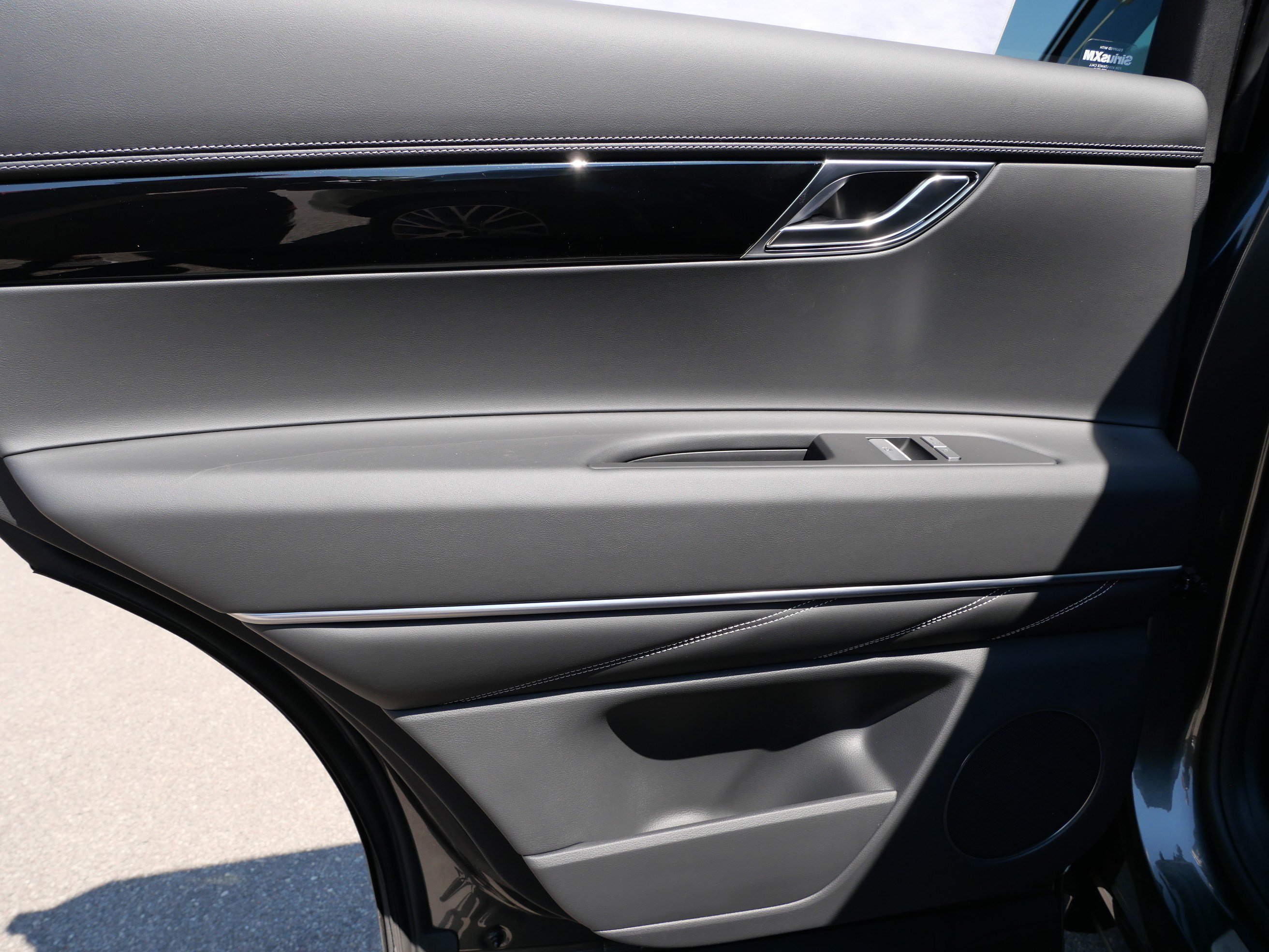New 2027 Genesis GV80 2.5T AWD/4WD image 7