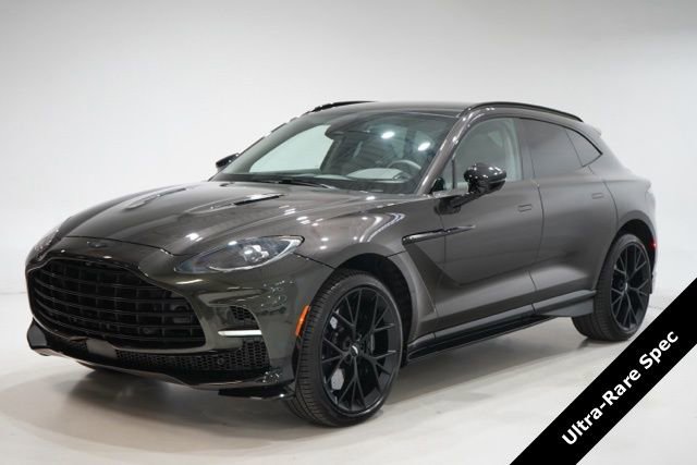 Used 2025 Aston Martin DBX 707 image 3