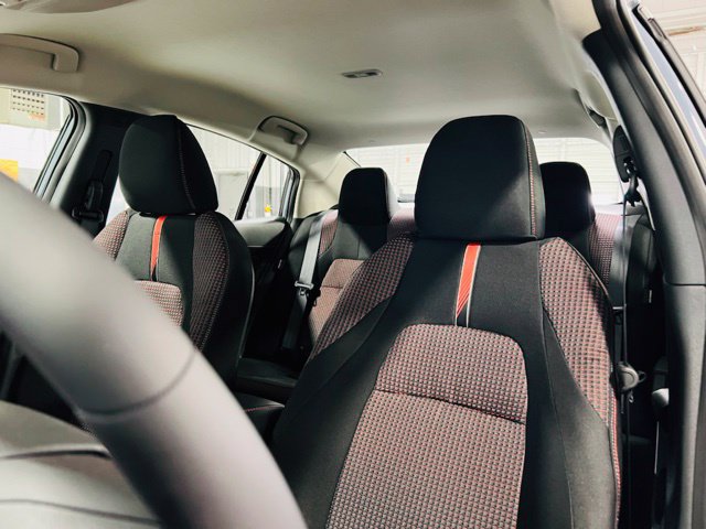 New 2026 Nissan Sentra SR w/ Floor Mat Package FWD image 3