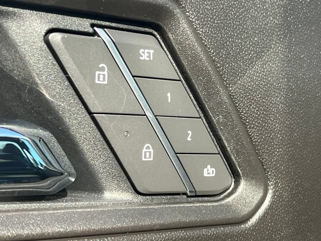 New 2026 Chevrolet Colorado ZR2 w/ Technology Package AWD/4WD image 18
