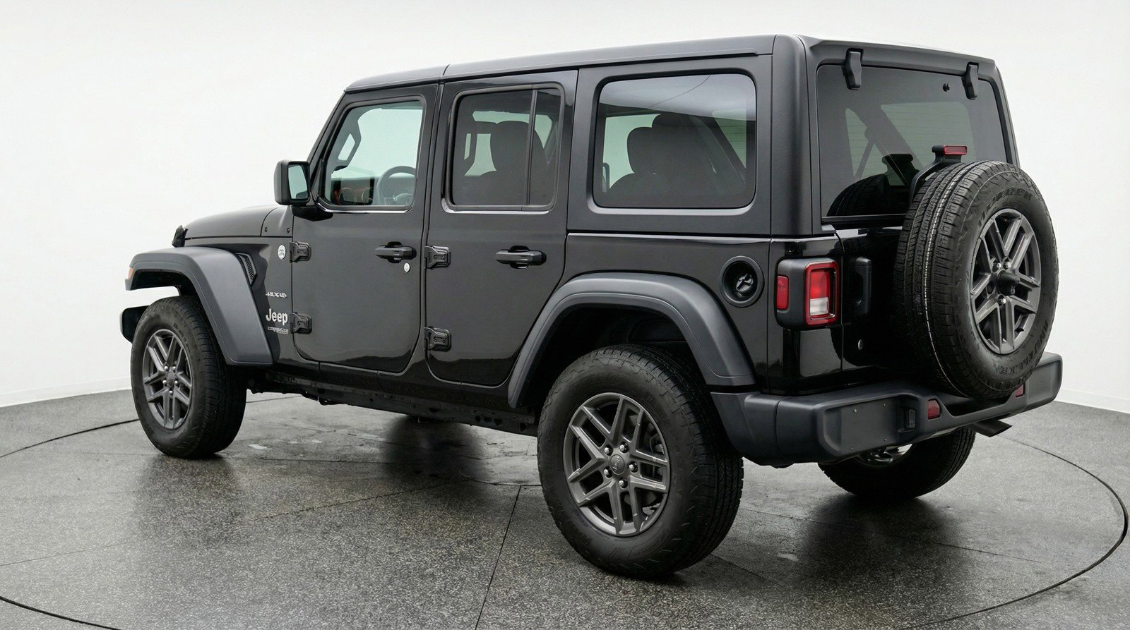 Used 2025 Jeep Wrangler Unlimited Sport AWD/4WD image 6