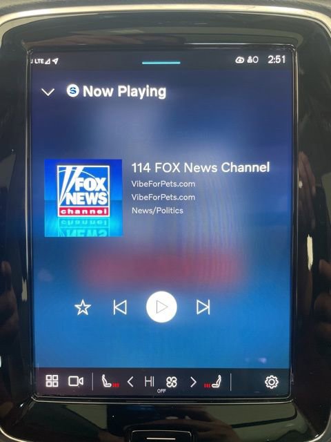 Certified 2025 Volvo XC90 B5 Core image 20