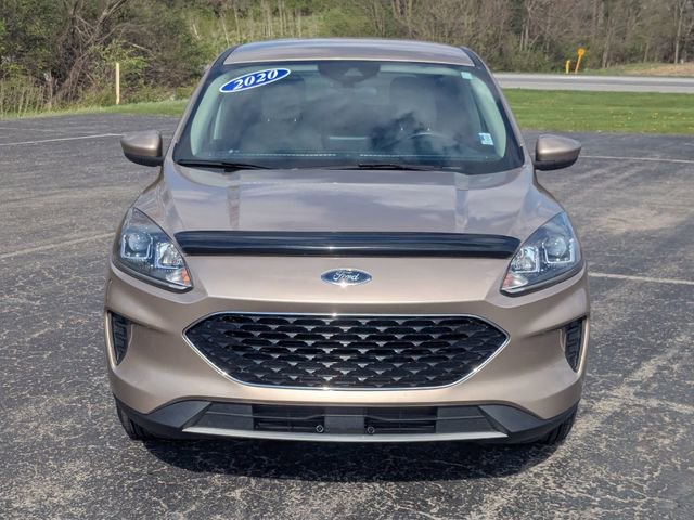 Used 2020 Ford Escape SE image 2