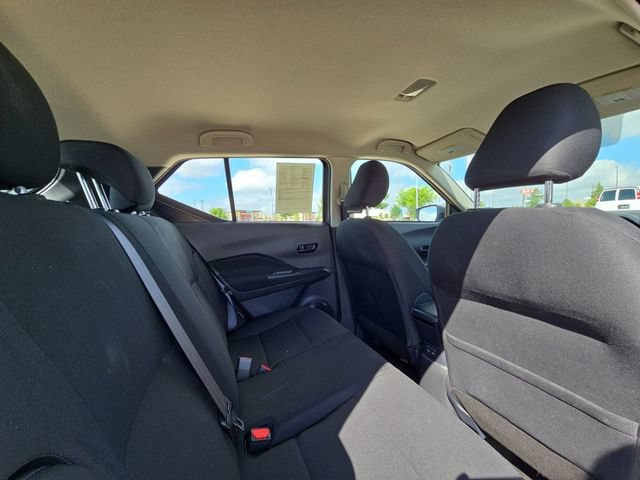 Used 2024 Nissan Kicks S FWD image 27