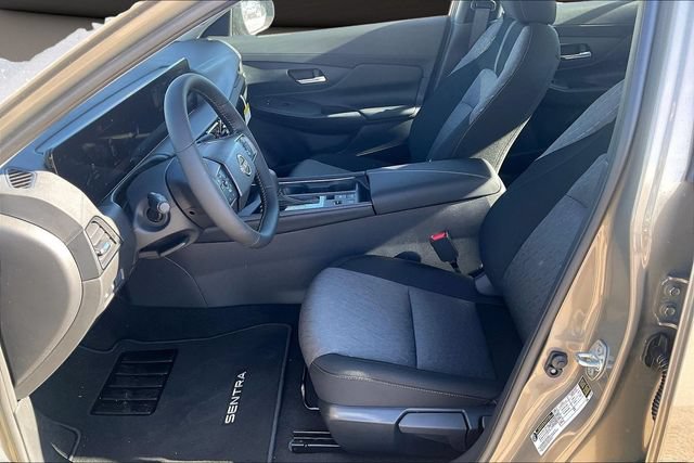 New 2026 Nissan Sentra SV w/ SV Convenience Package FWD image 7