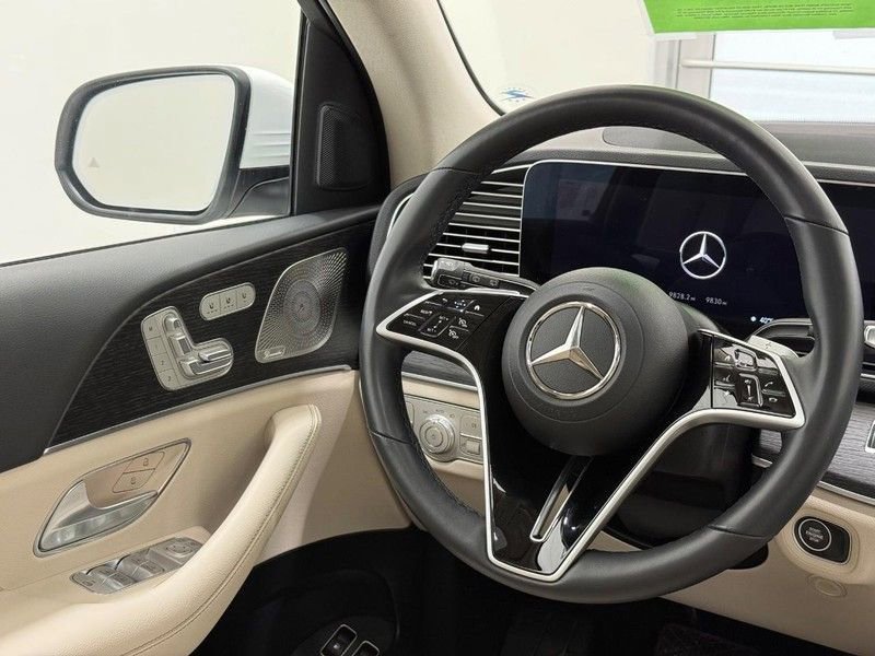 New 2025 Mercedes-Benz GLE 450e 4MATIC image 7