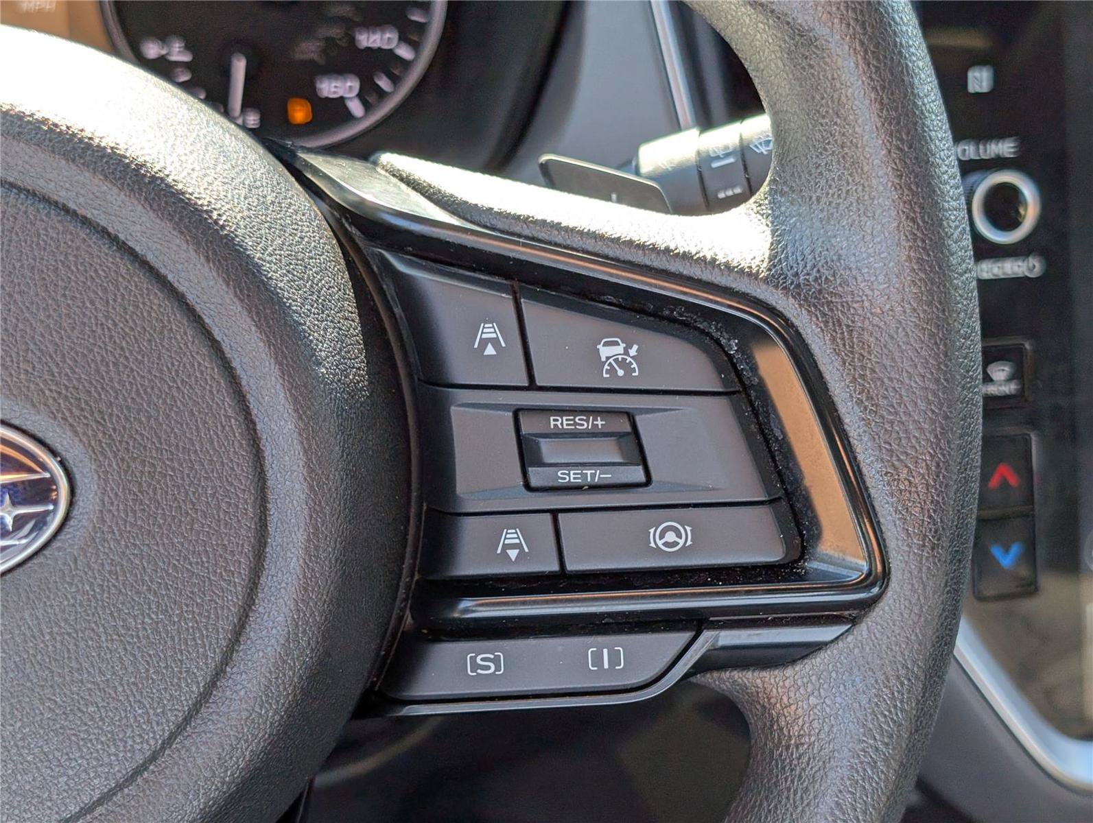Used 2025 Subaru Crosstrek 2.5i Premium AWD/4WD image 22