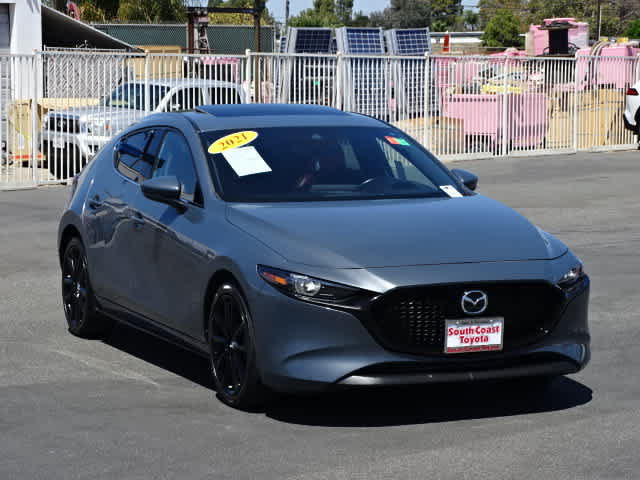 Used 2021 MAZDA MAZDA3 s FWD image 2