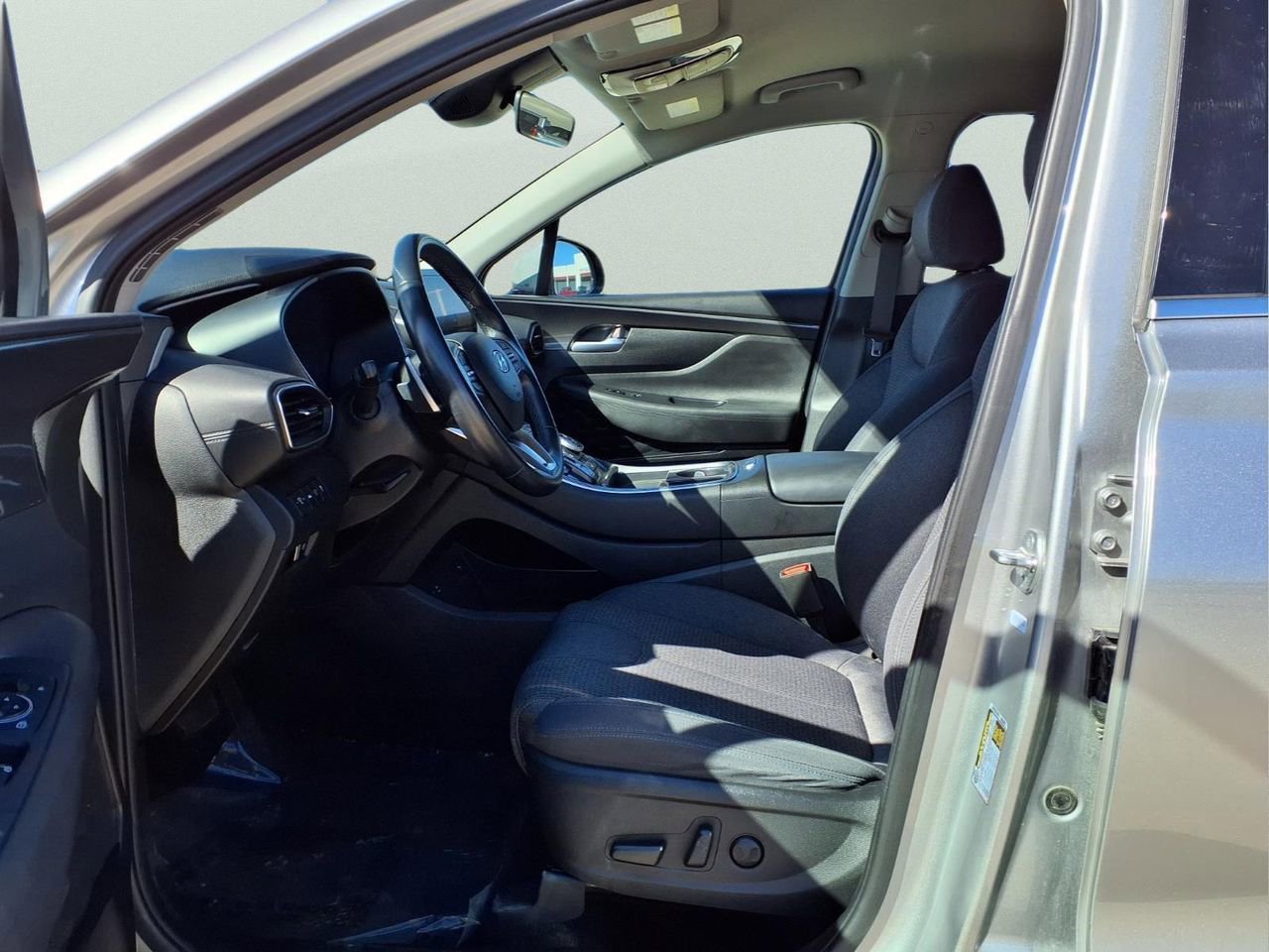 Used 2023 Hyundai Santa Fe SEL AWD/4WD image 16