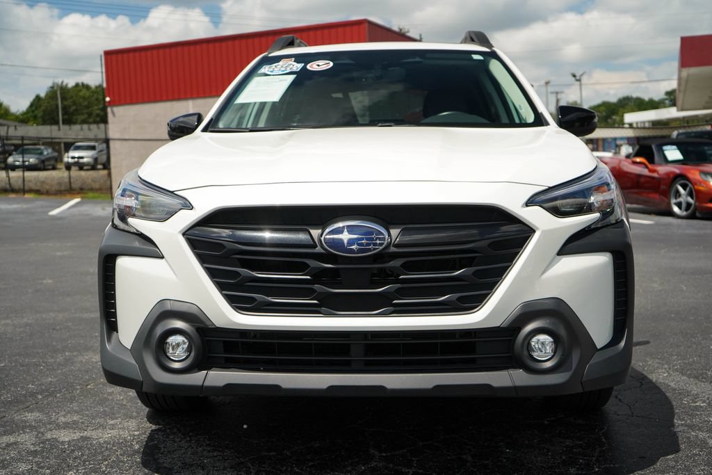Used 2025 Subaru Outback Onyx Edition AWD/4WD image 17