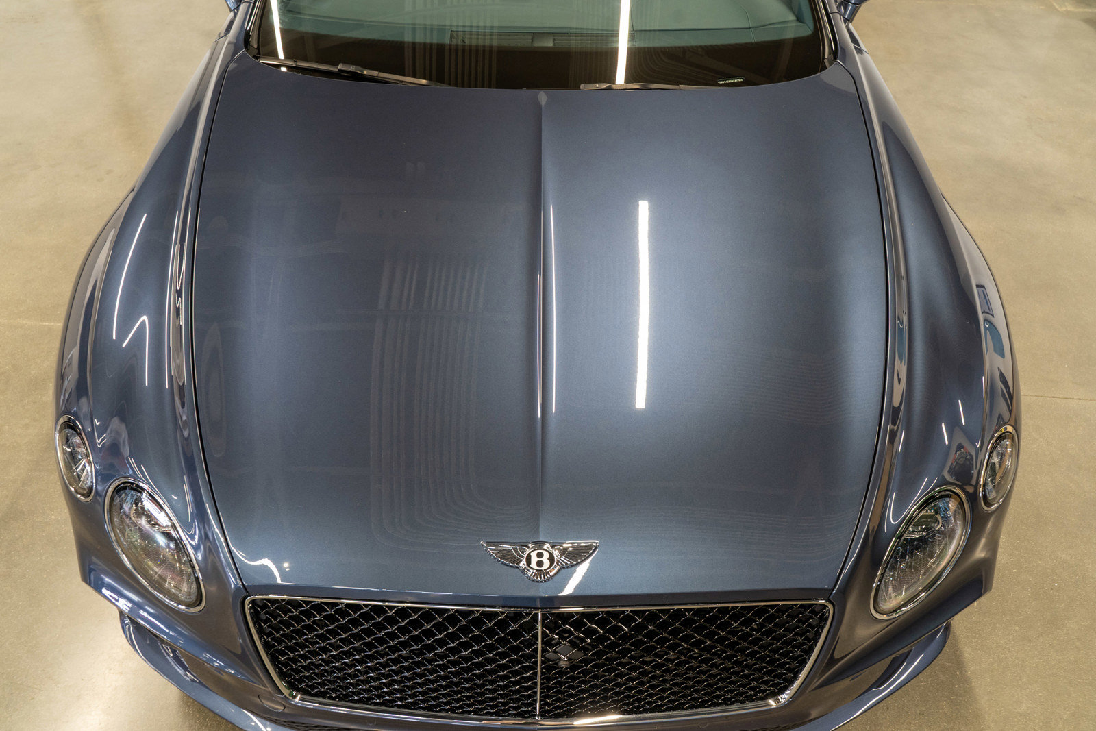 Used 2024 Bentley Continental GT V8 AWD/4WD image 12