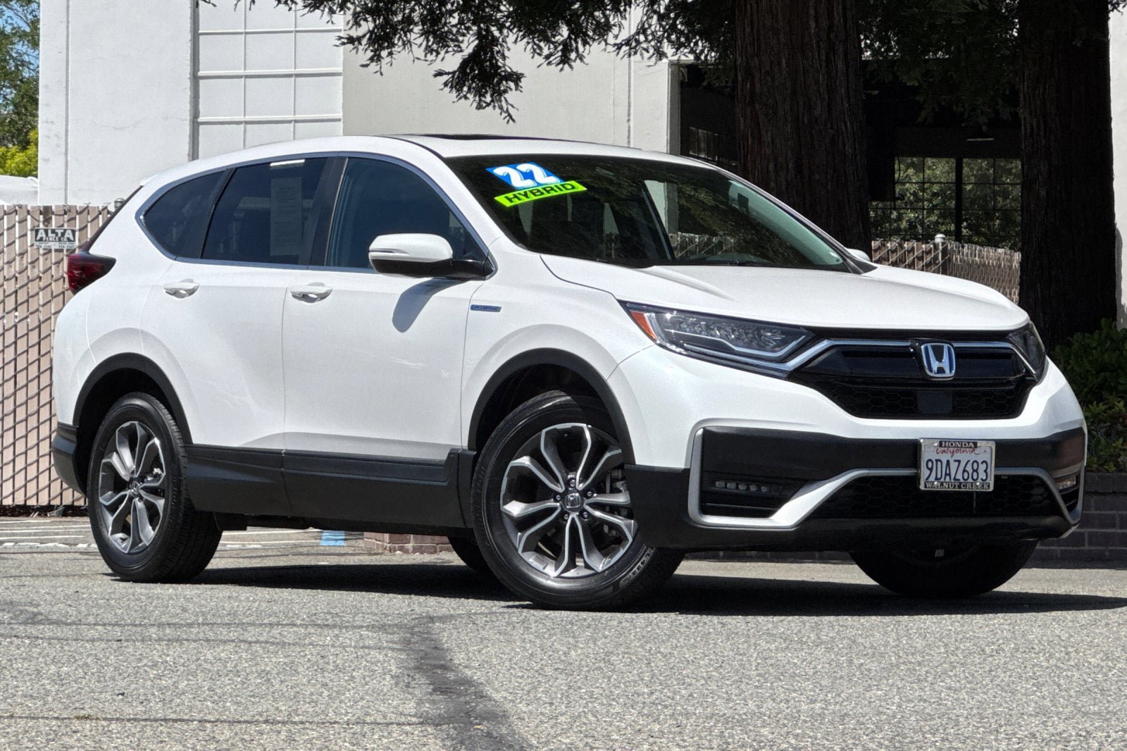 Used 2022 Honda CR-V EX-L image 2