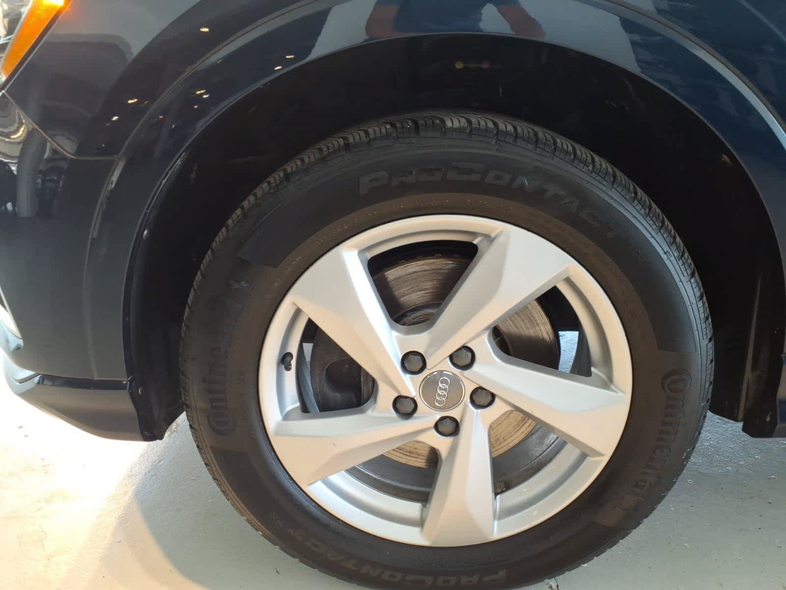 Used 2020 Audi Q3 2.0T Premium w/ Convenience Package AWD/4WD image 25