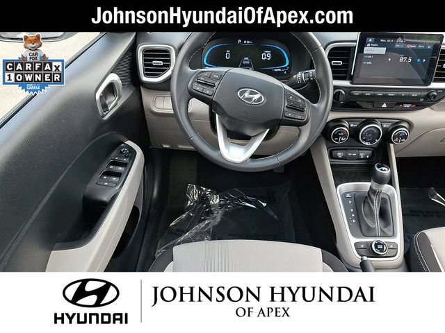 Certified 2026 Hyundai Venue SEL FWD image 23