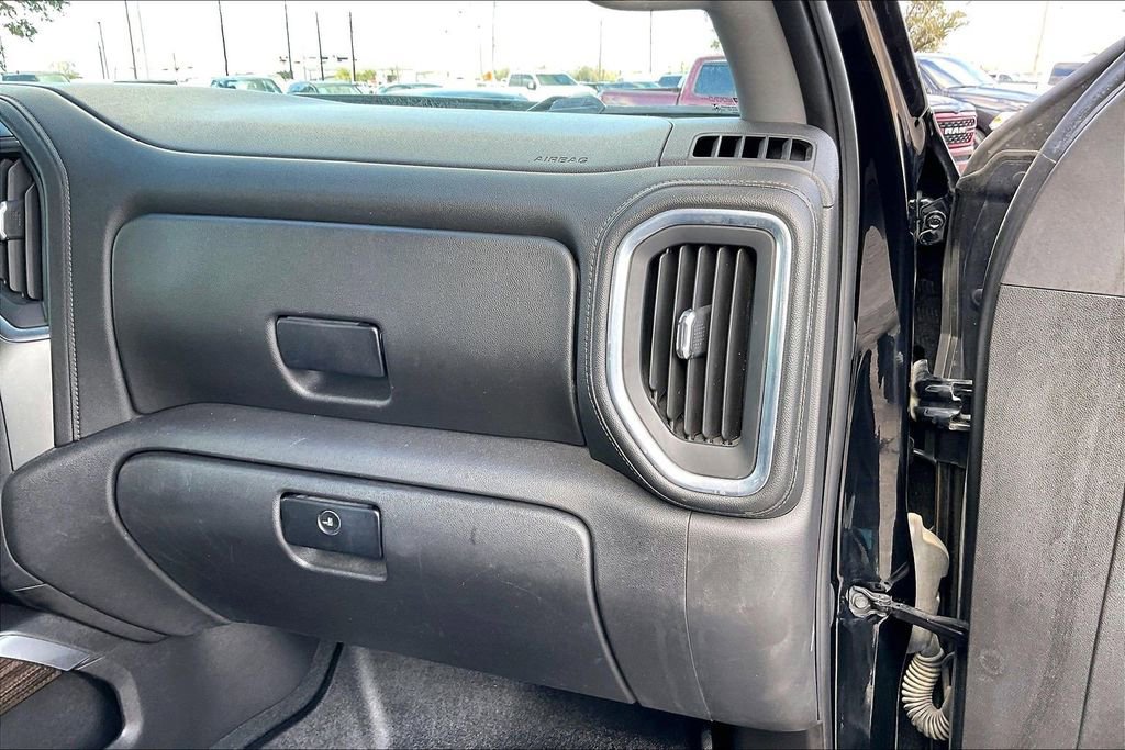 Used 2021 Chevrolet Silverado 1500 LT Trail Boss image 23