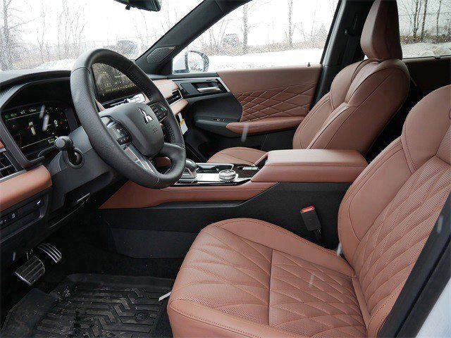 New 2026 Mitsubishi Outlander SEL image 4