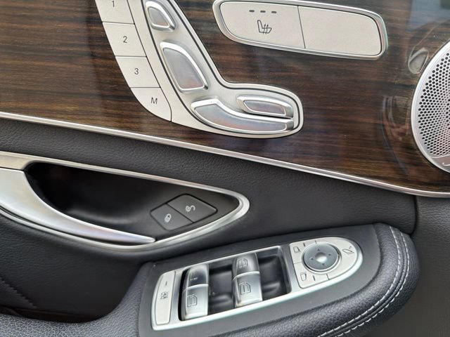 Used 2018 Mercedes-Benz C 300 4MATIC Sedan image 29