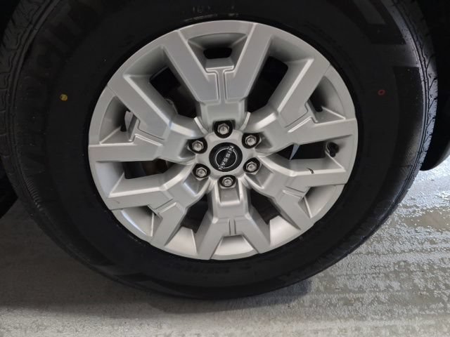Certified 2022 Nissan Frontier SV AWD/4WD image 22