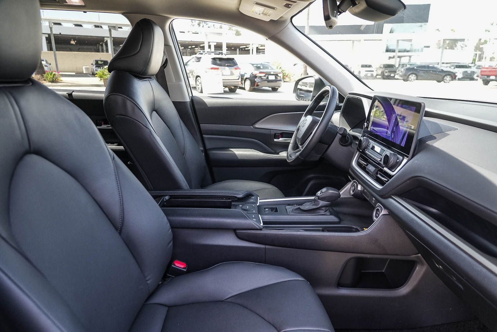 Certified 2024 Toyota Grand Highlander AWD image 16