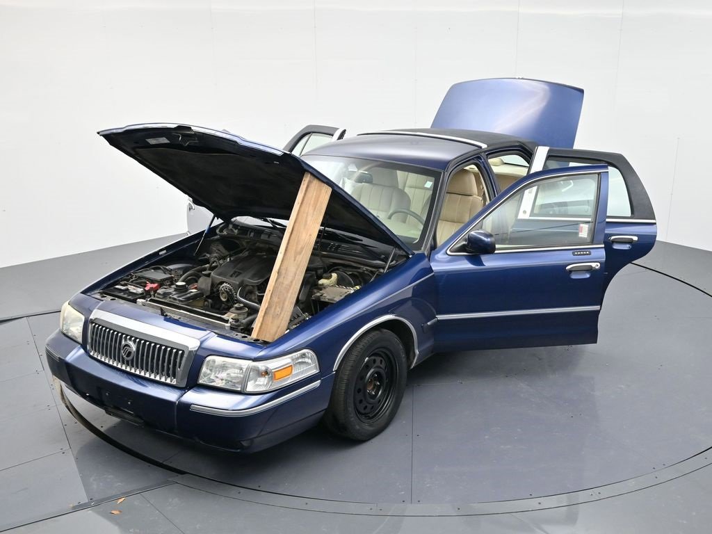 Used 2006 Mercury Grand Marquis LS image 54