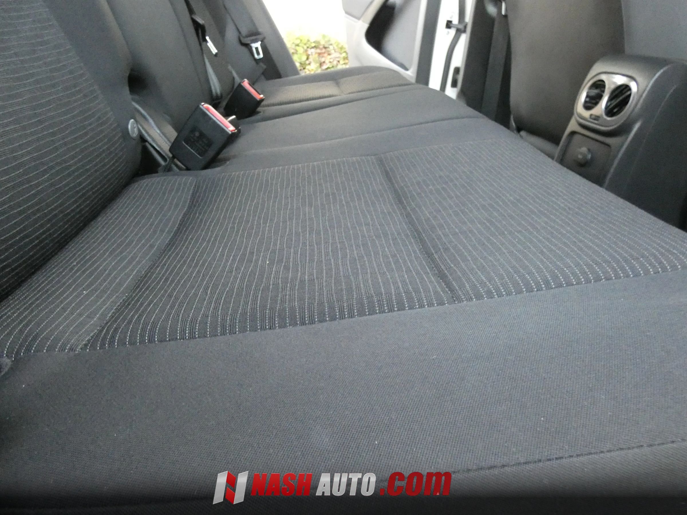 Used 2017 Volkswagen Tiguan S FWD image 32