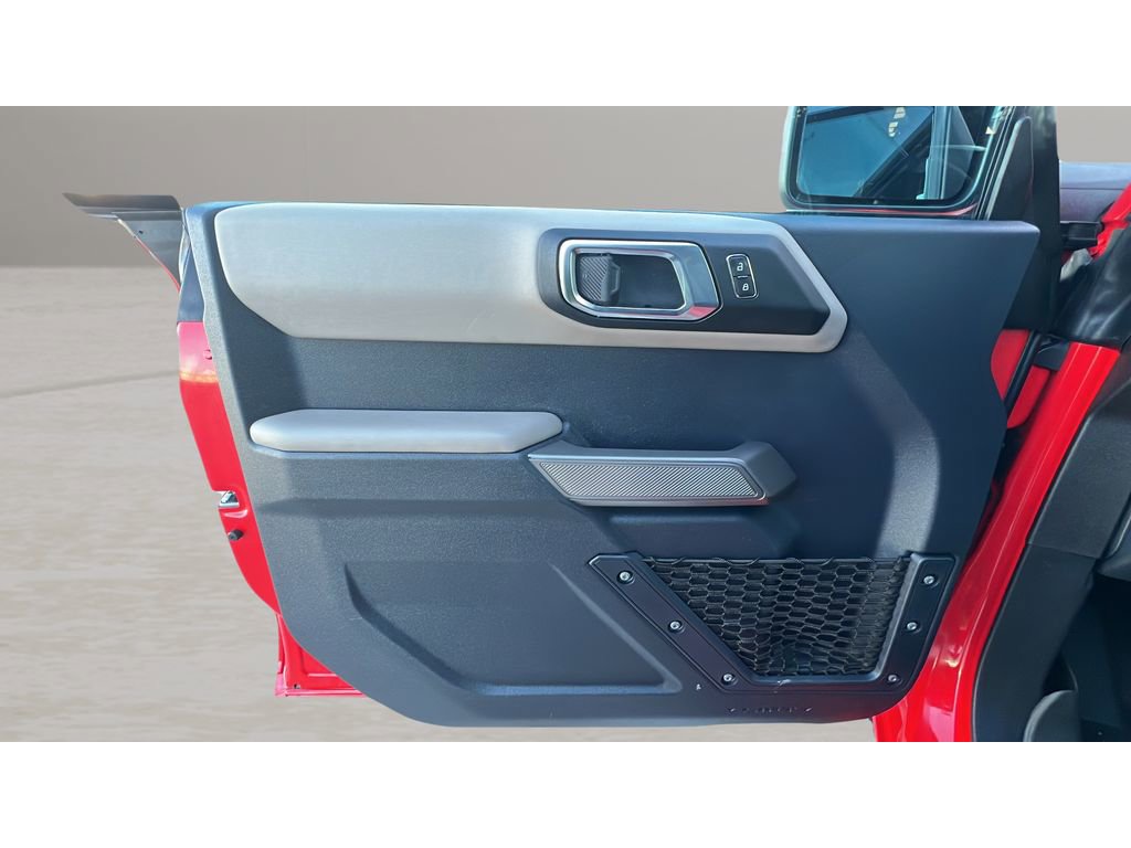 Used 2023 Ford Bronco Wildtrak image 26