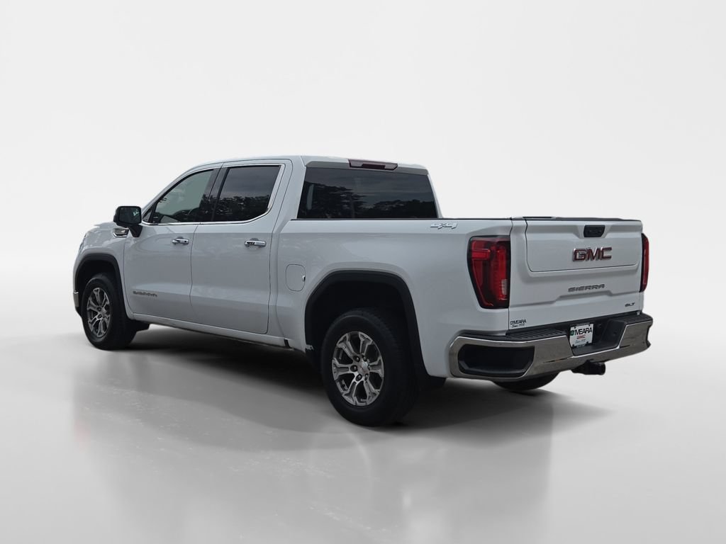 Used 2024 GMC Sierra 1500 SLT AWD/4WD image 3