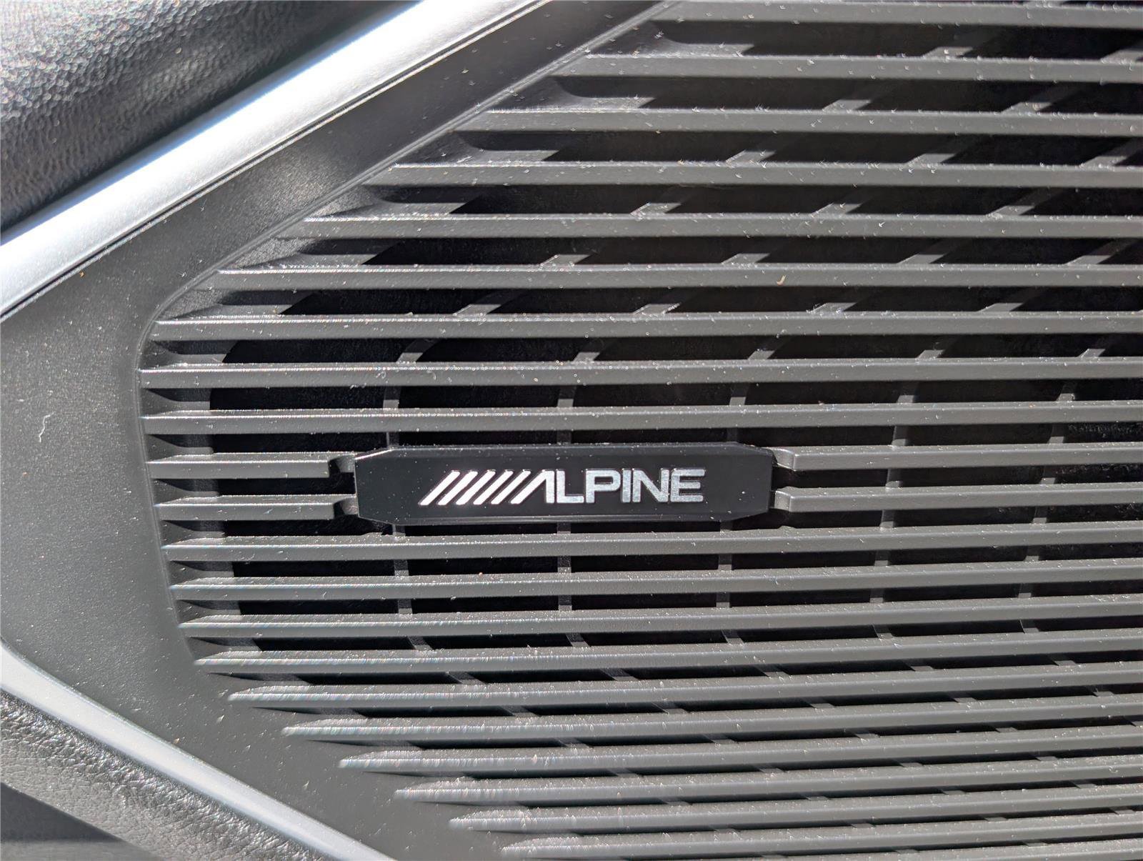 Used 2024 Jeep Wagoneer L Series II w/ Flexible Seating Group image 24