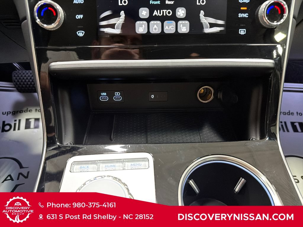 Used 2025 Genesis GV80 2.5T Standard AWD/4WD image 23