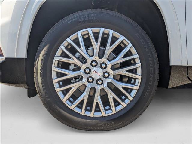 New 2025 GMC Acadia Denali image 10