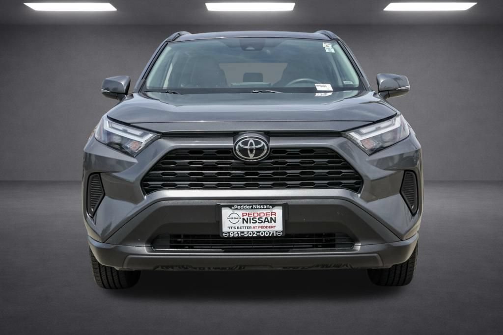 Used 2025 Toyota RAV4 XLE FWD image 10