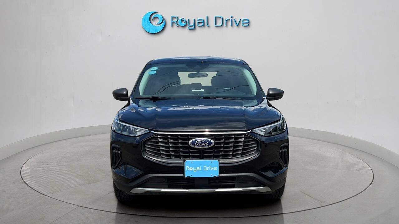 Used 2023 Ford Escape Active AWD/4WD image 9