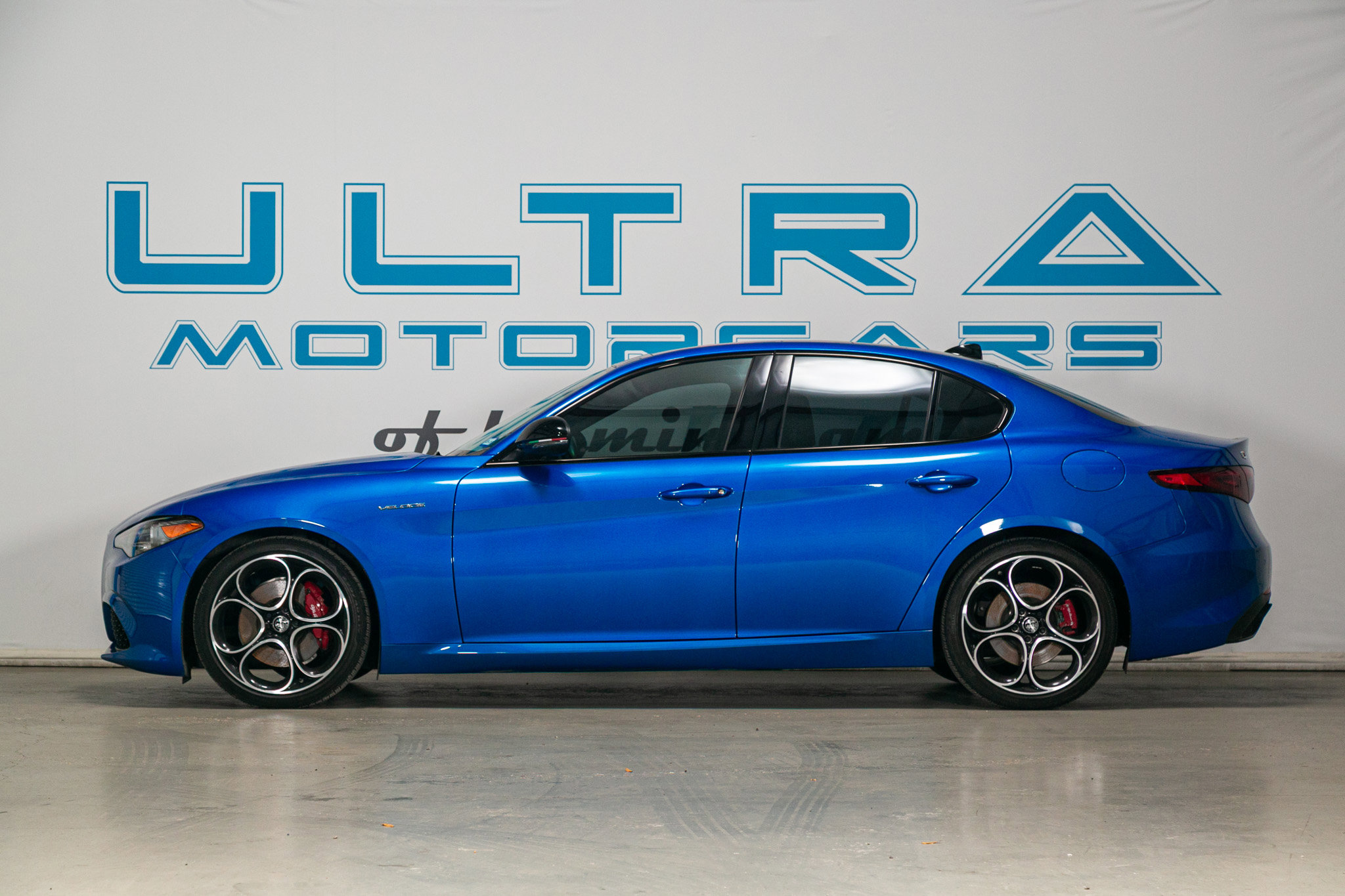 Used 2022 Alfa Romeo Giulia Veloce image 3