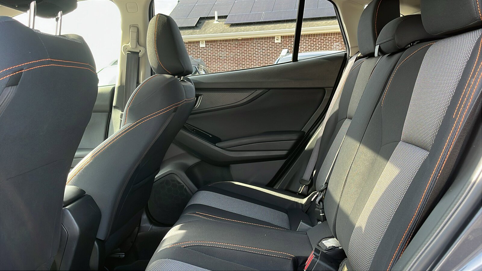 Certified 2022 Subaru Crosstrek 2.0i Premium w/ Moonroof Package image 21