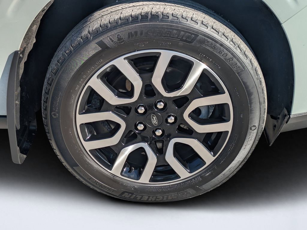 Used 2023 Ford Maverick Lariat w/ Lariat Luxury Package AWD/4WD image 11