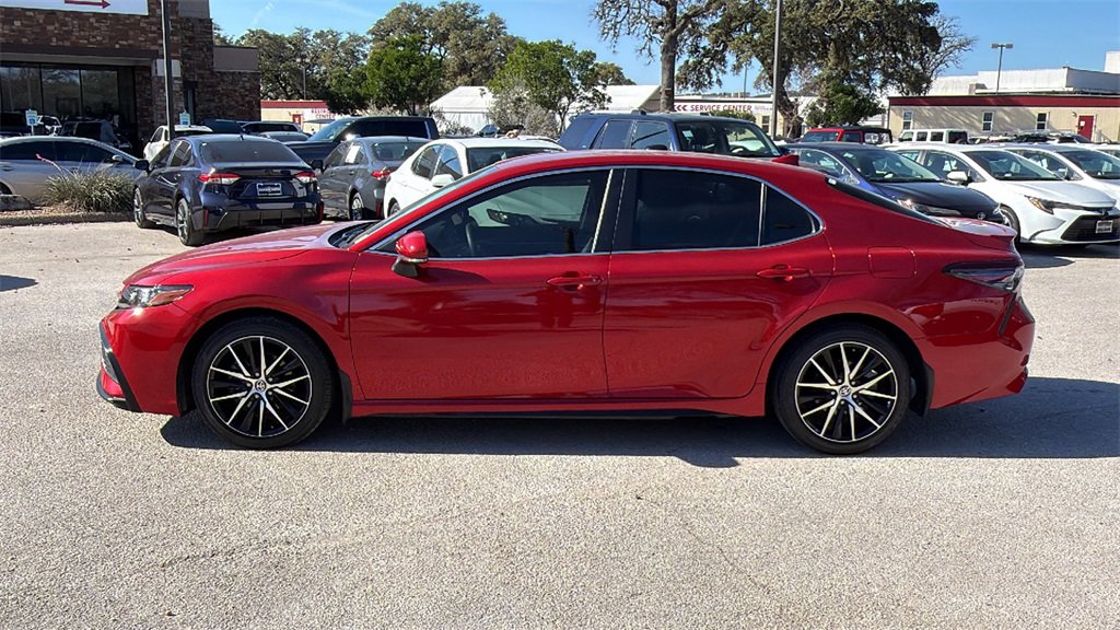 Certified 2024 Toyota Camry SE image 2