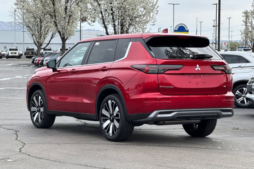 New 2026 Mitsubishi Outlander SE AWD/4WD image 6