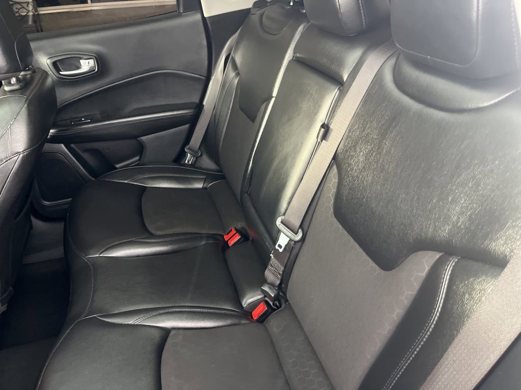 Used 2021 Jeep Compass Latitude w/ Sun and Sound Group image 11