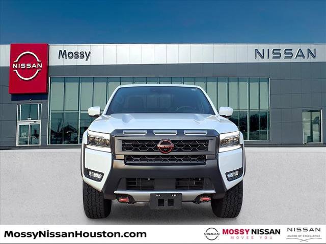 Certified 2025 Nissan Frontier PRO-4X w/ Pro Convenience Package image 4