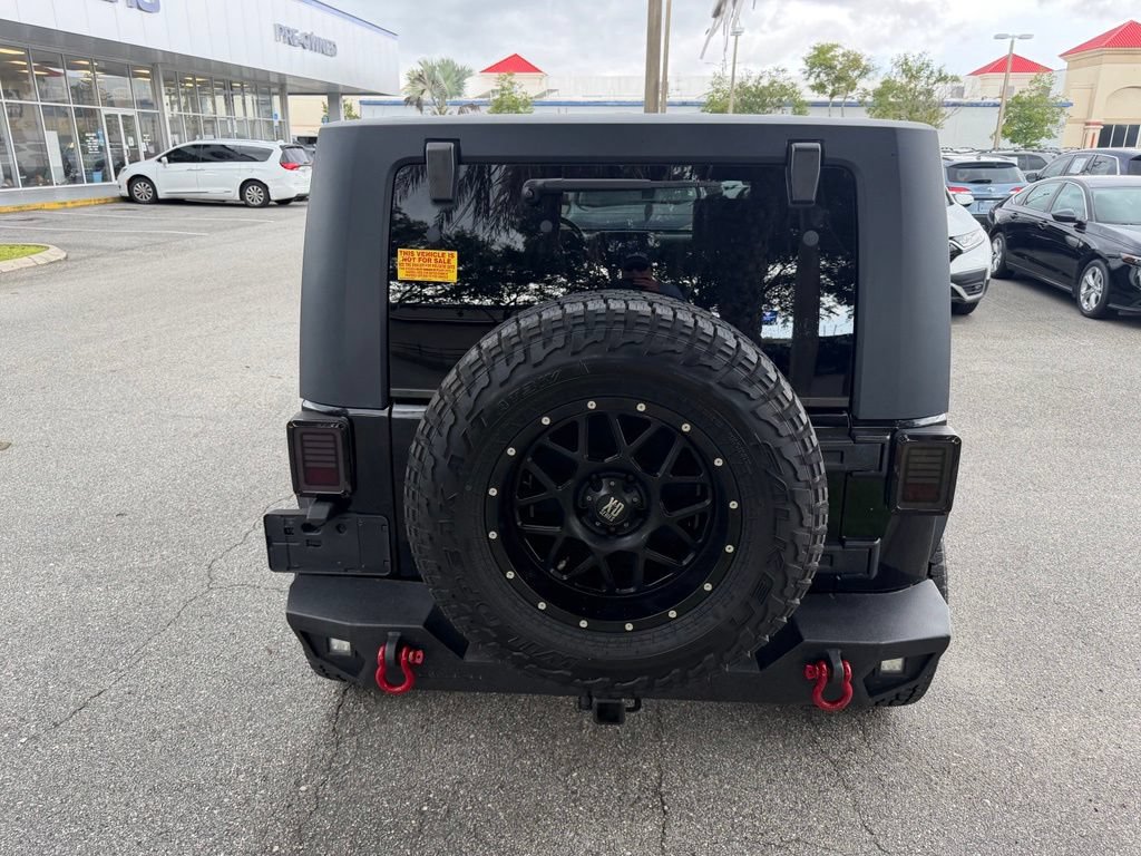 Used 2010 Jeep Wrangler Unlimited Sport AWD/4WD image 6