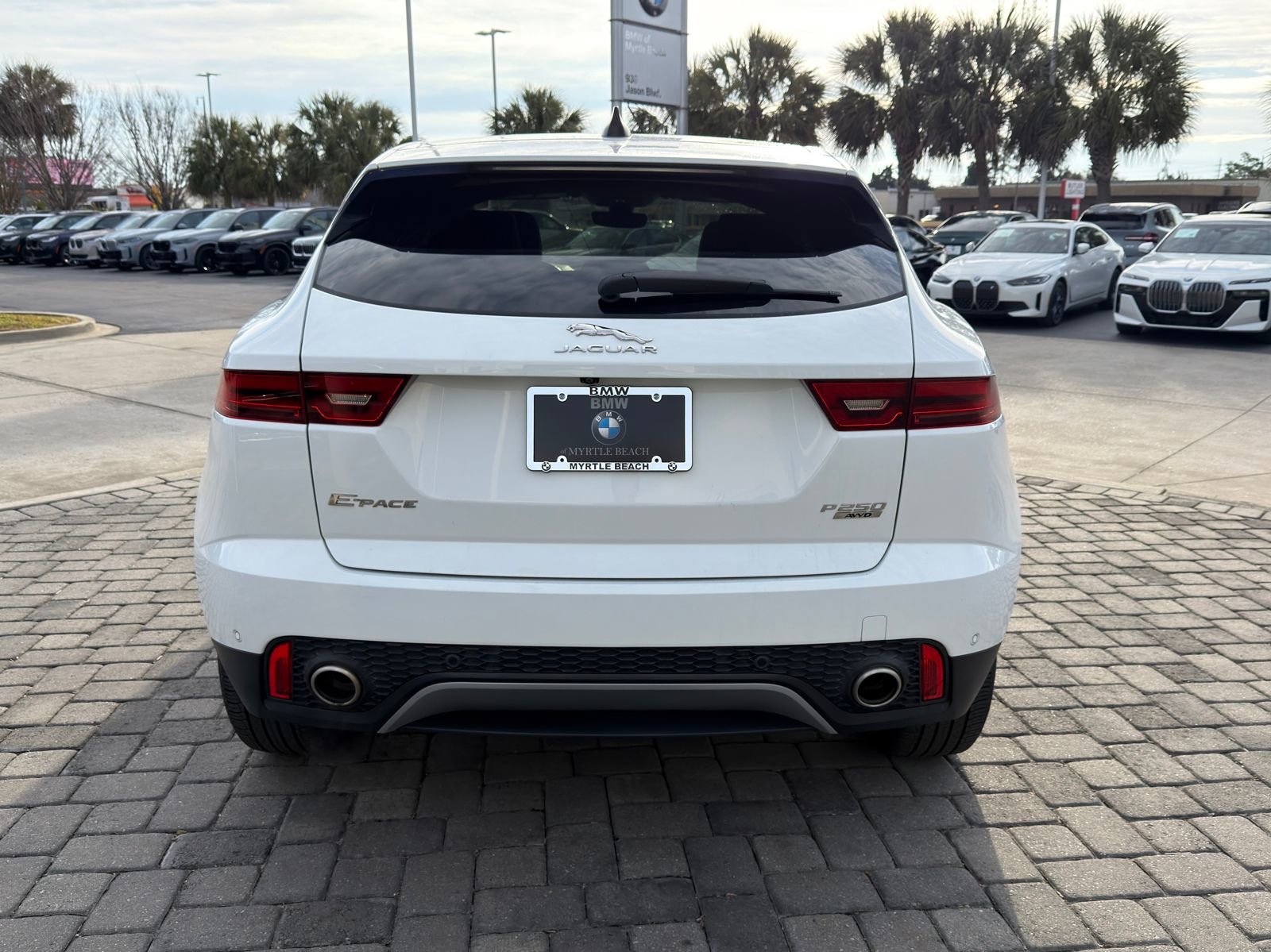 Used 2020 Jaguar E-PACE image 10