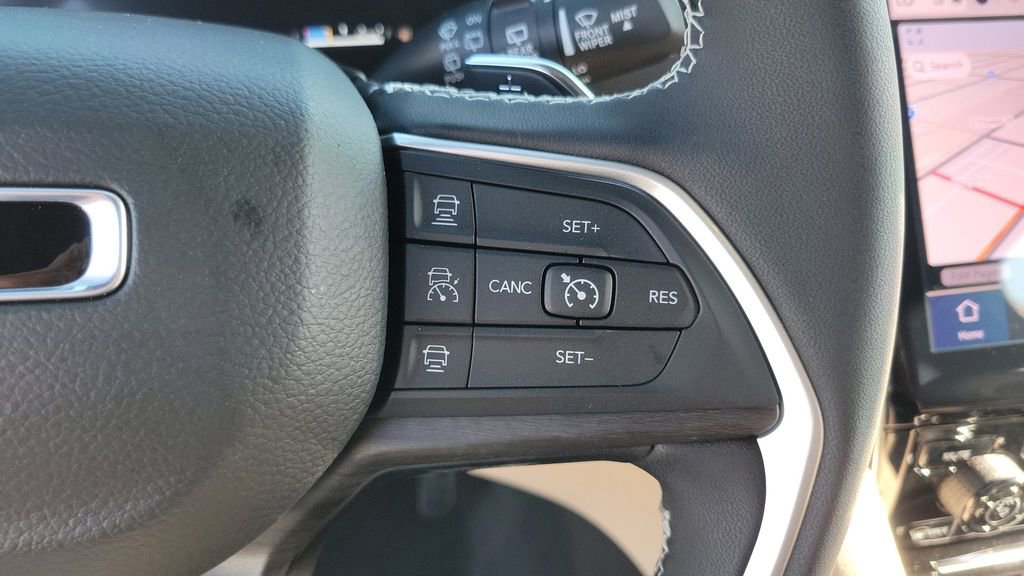 New 2025 Jeep Grand Cherokee L Limited w/ Black Appearance Package image 23