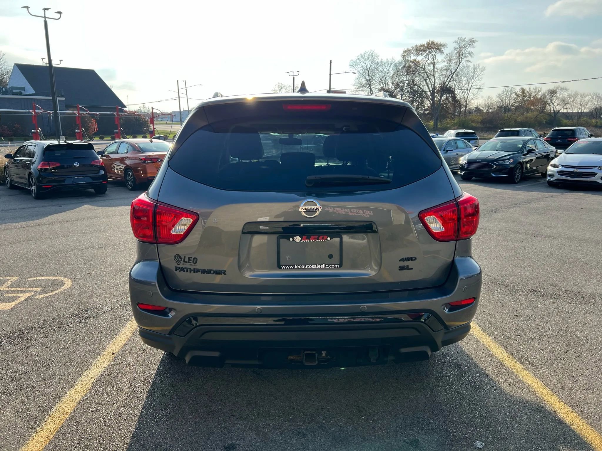 Used 2020 Nissan Pathfinder SL image 6