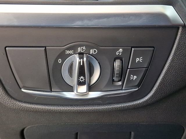 Used 2025 BMW X4 M40i w/ Premium Package image 24