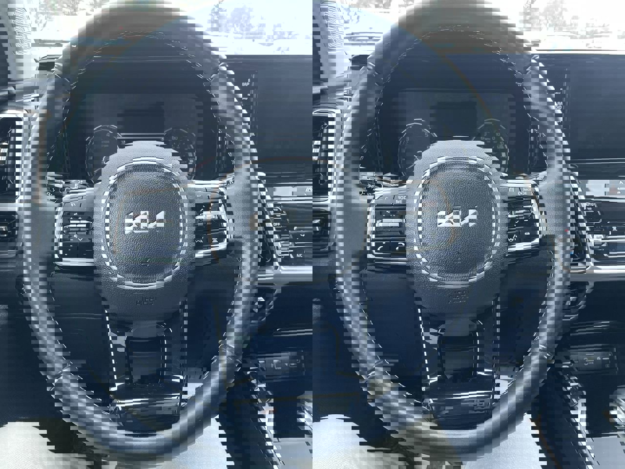 Certified 2022 Kia Sorento X-Line EX image 18