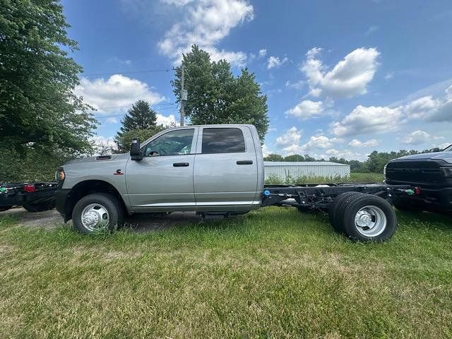 New 2024 RAM 3500 Tradesman w/ Max Tow Package image 3