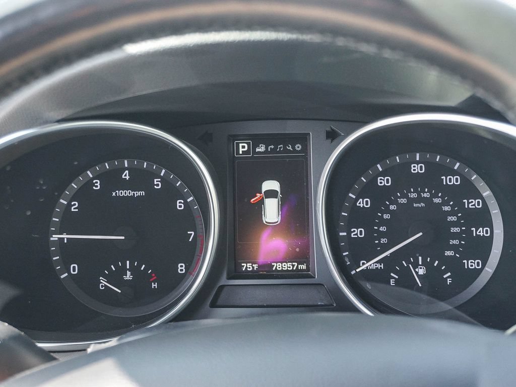 Used 2018 Hyundai Santa Fe Limited FWD image 21