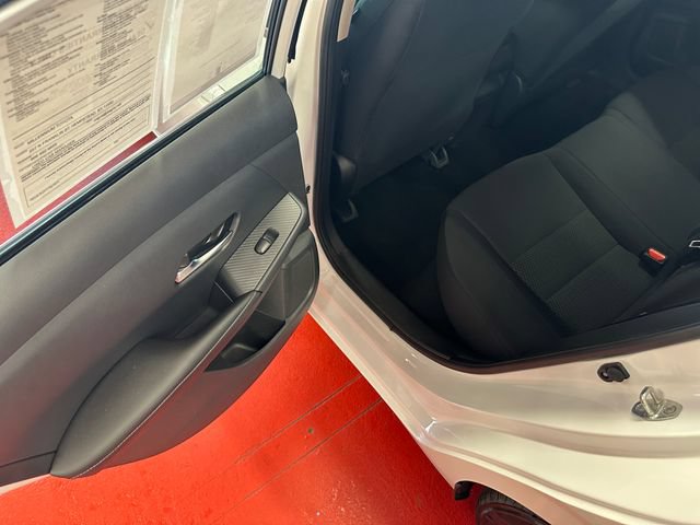Used 2023 Nissan Sentra S FWD image 13